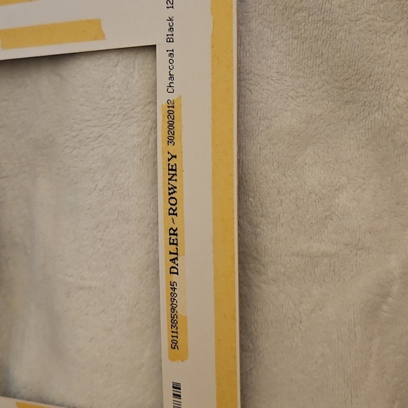 ARTISAN Colorful Goldfish Quilled Paper Art - Picture 5 of 5